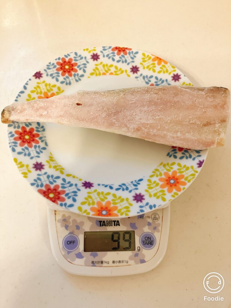 1切れが約100gで食べやすいサイズ